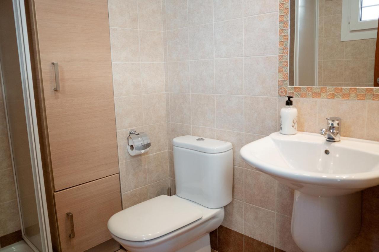 Apartamentos La Llum Alicante Bagian luar foto